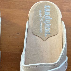 Sandgrens Tokyo Nude clogs. Size 40